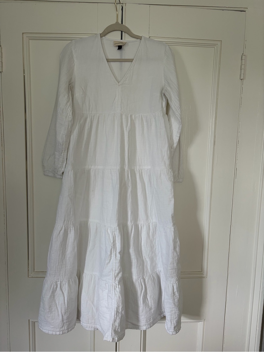 Universal Thread White Tiered V-Neck Maxi Dress